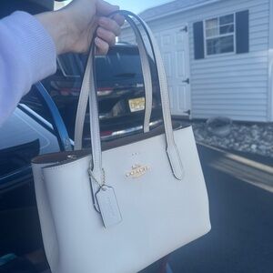 Coach White Leather Tote Bag